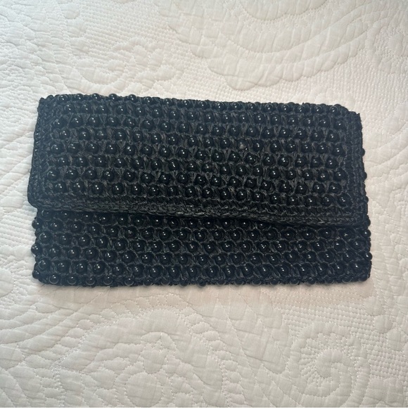 Made in Italy Ratan Beaded Black Clutch. - Picture 1 of 6